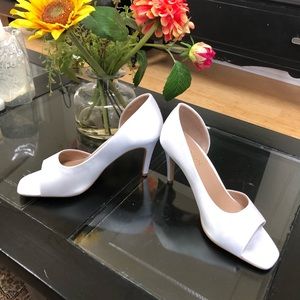 White size “8” Anthropology  “BHLDN” heels